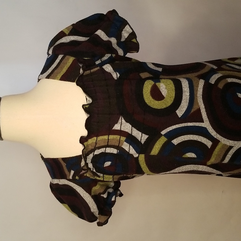Geometric Dress - Picture 3 of 5
